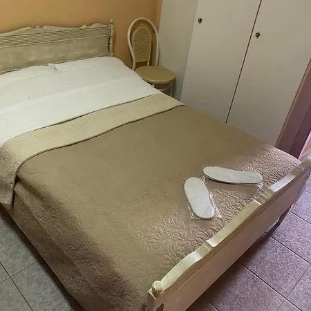 Despoina Lejlighed Edipsos